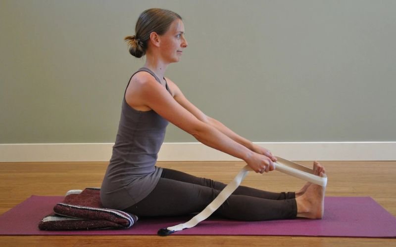Home yoga flow for calm