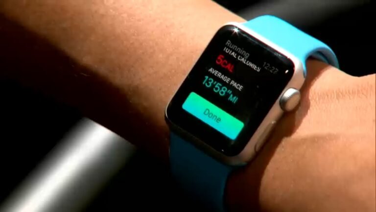 Doctors say wearable smart tech can be helpful, but also has downsides Doctors say wearable smart tech can be helpful, but also has downsides