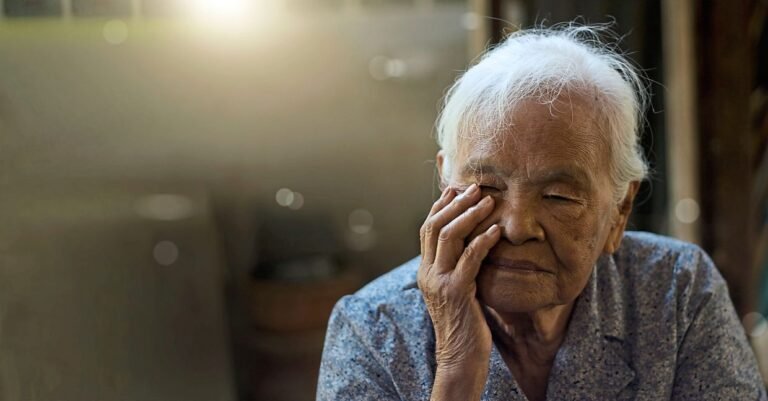 Sleep habits and genes linked to early Alzheimer’s Sleep habits and genes linked to early Alzheimer's