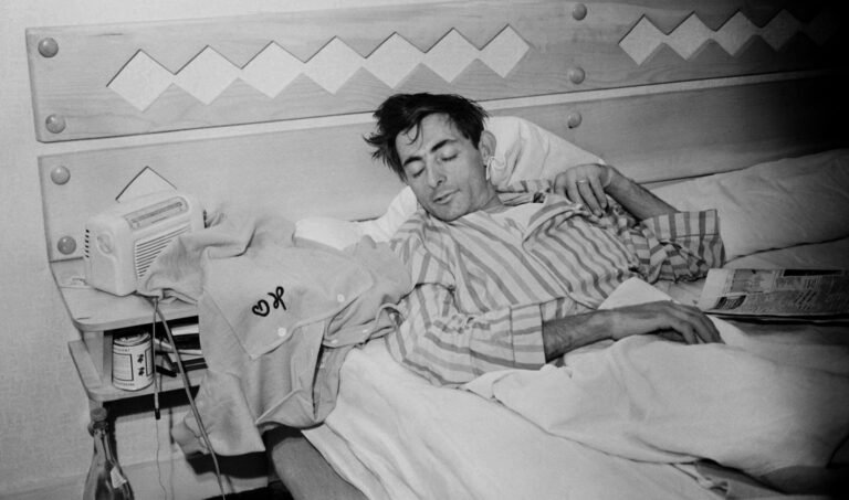 How Cycling Solved Sleep | Defector How Cycling Solved Sleep | Defector