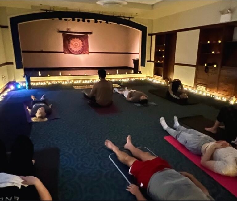 Public access to yoga classes builds mental wellness in East Lansing – Spartan Newsroom Public access to yoga classes builds mental wellness in East Lansing - Spartan Newsroom