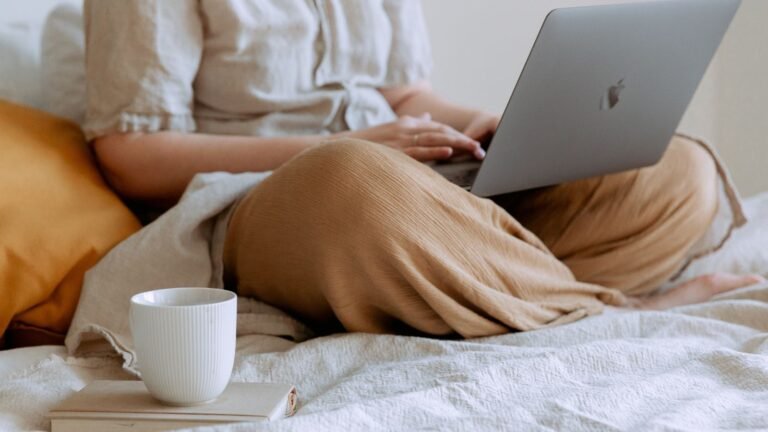 Working from bed: Can it affect your blood sugar levels? Working from bed: Can it affect your blood sugar levels?