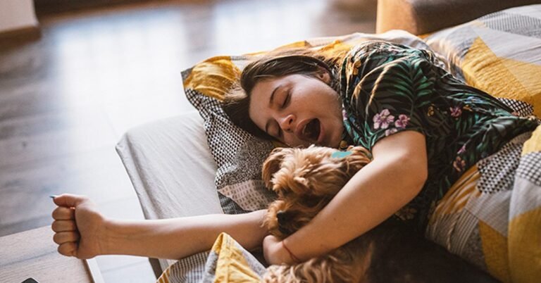 Sleep: 6.4 to 7.8 Hours a Night May Slow Biological Aging Sleep: 6.4 to 7.8 Hours a Night May Slow Biological Aging