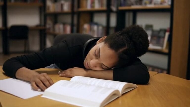 Back-to-school sleep tips: Experts say now is time to reset routines