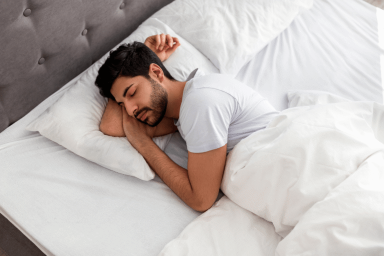 Scientists think they know why some people sleep through anything Scientists think they know why some people sleep through anything