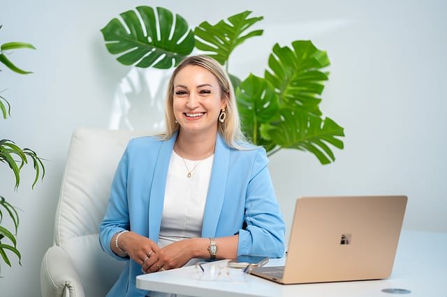 From ‘hormonal imbalance’ to perimenopause panic: UAE specialists expose the risks of self-diagnosing online