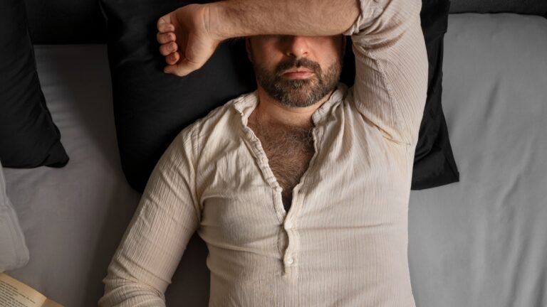 The ‘40-year-old ICU club’: Why experts are warning against sacrificing sleep for success