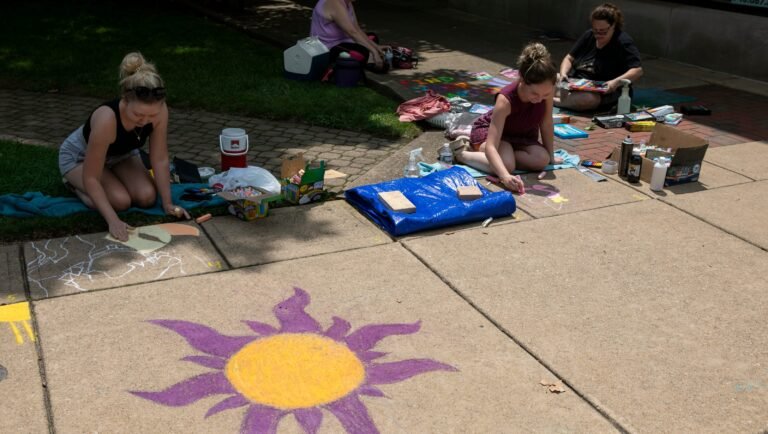 Binghamton event invites public to chalk messages of hope