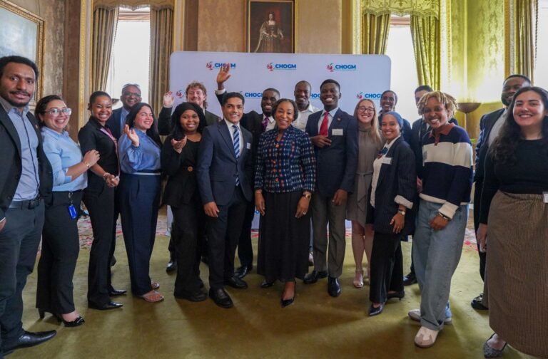 Listening, Learning and Leading: Commonwealth Secretary-General engages young people on mental health Listening, Learning and Leading: Commonwealth Secretary-General engages young people on mental health