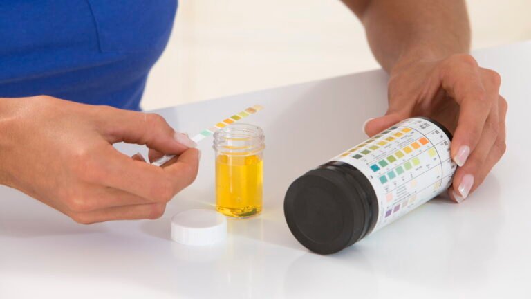 Why too many women are prescribed antibiotics for UTIs they don't have