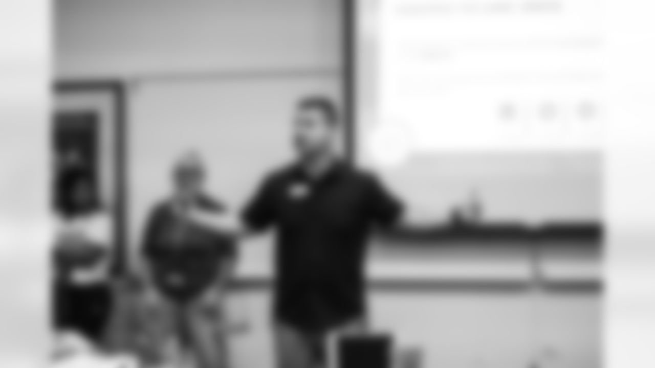 49ers Prepare Educators to Build Positive Sports Culture Through Mental Wellness