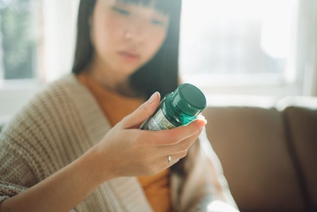 Longevity Ingredients in Beauty: Separating Trends from… Longevity Ingredients in Beauty: Separating Trends from…