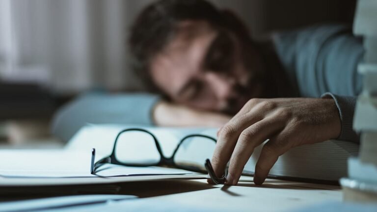 Why getting a good night’s sleep is getting harder? Why getting a good night's sleep is getting harder?