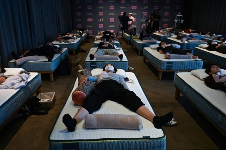 Ready, set, snooze: Sleep-deprived Japanese compete for best-rested Ready, set, snooze: Sleep-deprived Japanese compete for best-rested