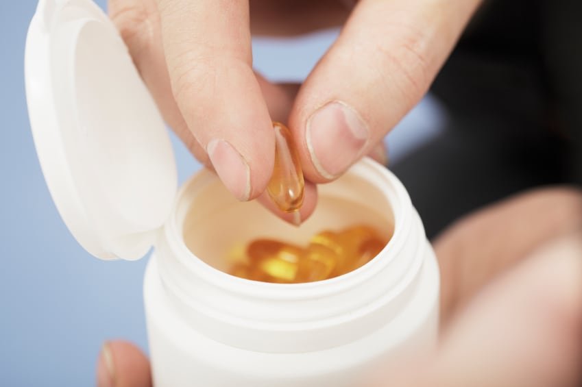 omega-3-supplements-fish-oil-dha-epa-iStock.com-stocksnapper.jpg