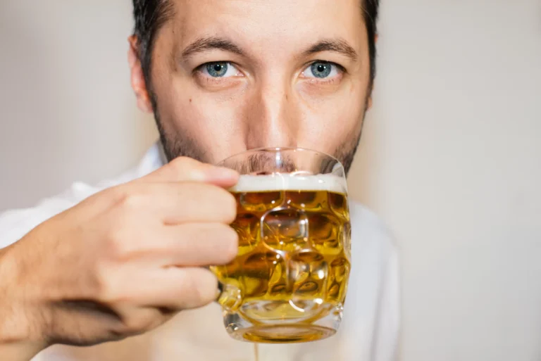 Does alcohol ruin your gym gains? What science says about muscle growth, fat loss and recovery Does alcohol ruin your gym gains? What science says about muscle growth, fat loss and recovery