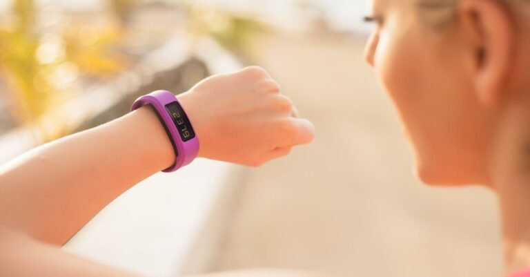 16 Examples of Wearable Technology in Healthcare and Wearable Medical Devices | Built In