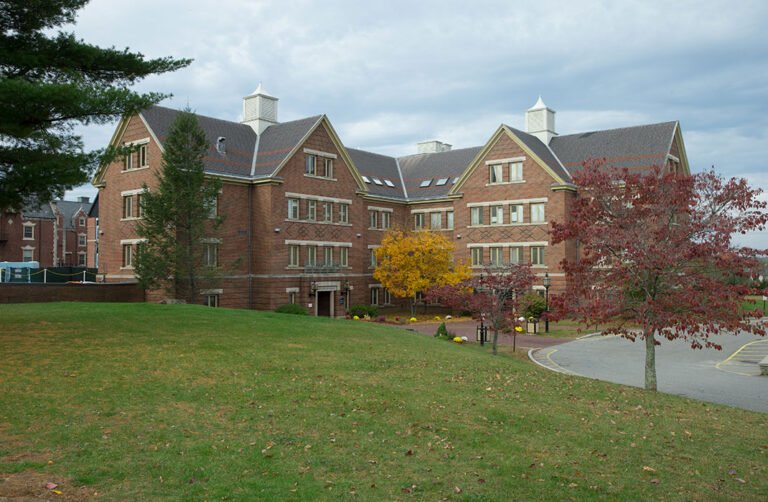 McLean Hospital to establish new clinical and research center with $20 million investment as Global Network for the Advancement of Metabolic Psychiatry (Metpsy) launches | Mass General Brigham