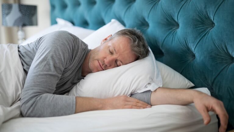 Daylight saving time is ending: Doctor breaks down 6 ways to protect your sleep and health Daylight saving time is ending: Doctor breaks down 6 ways to protect your sleep and health